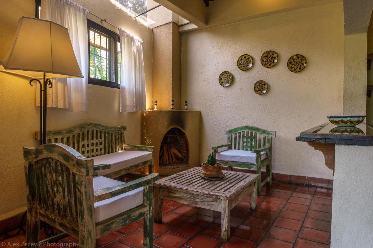 Hotel Toliman San Lucas Tolimán Buitenkant foto